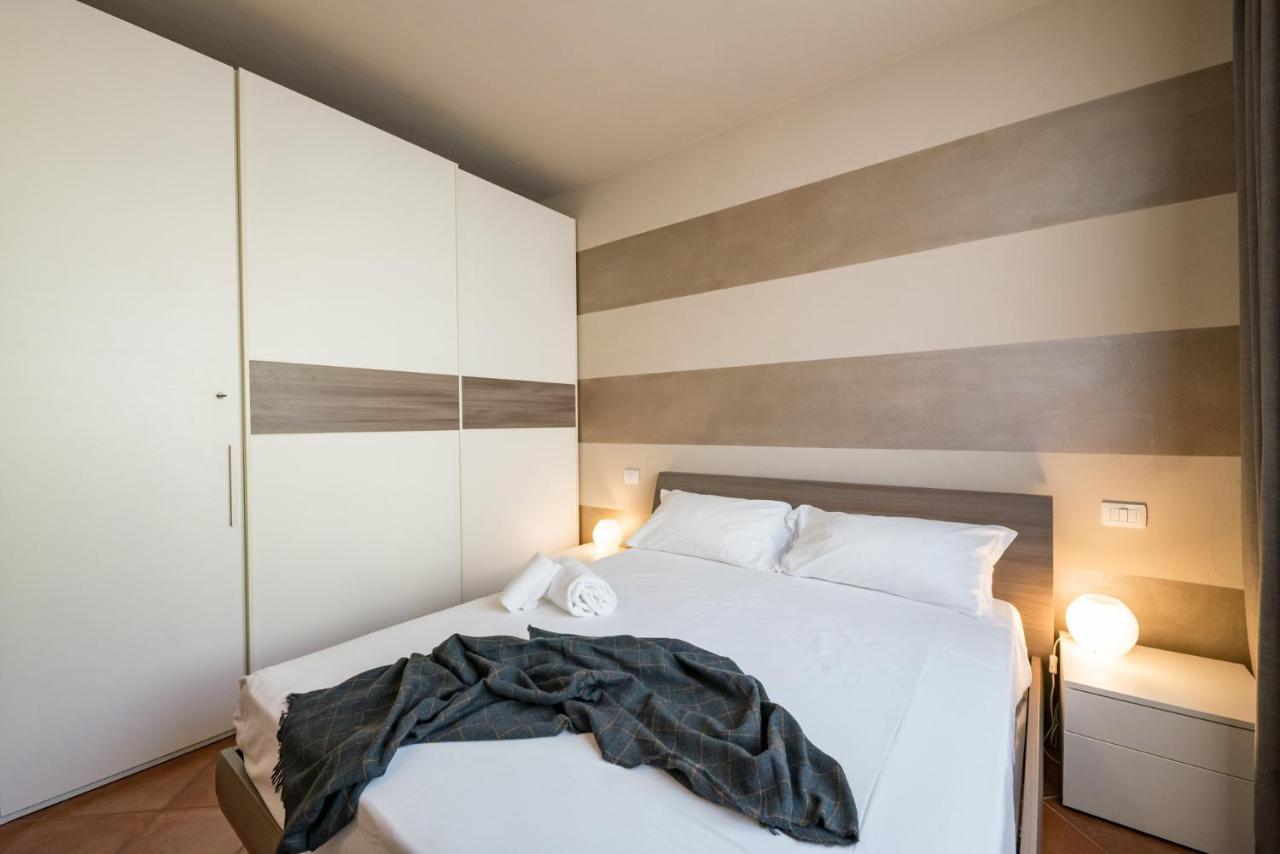 Sirmione Suite Private Terrace Exterior photo